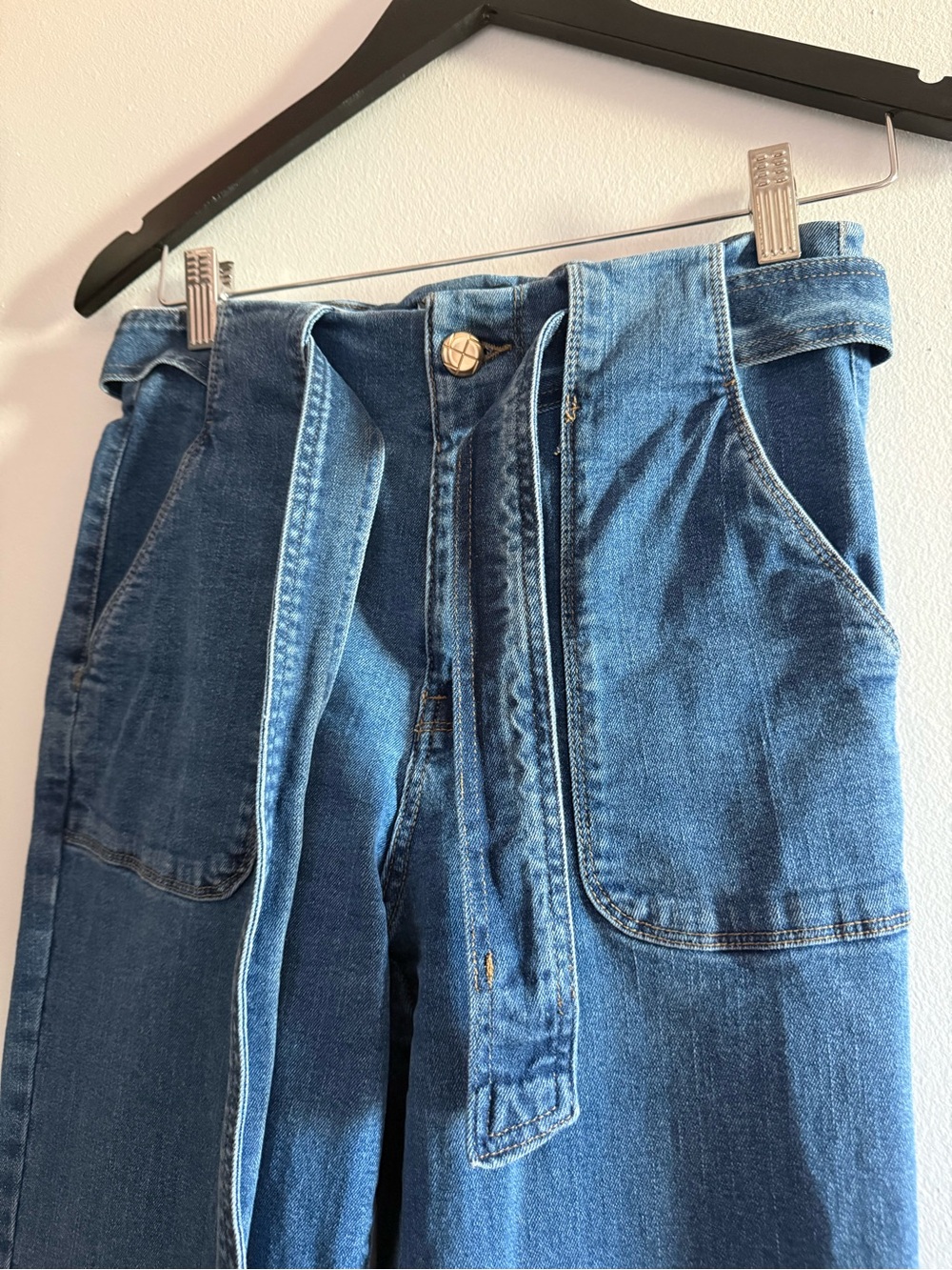 Vintage-Style Wide Leg Stretch Utility Jeans with Waist Tie